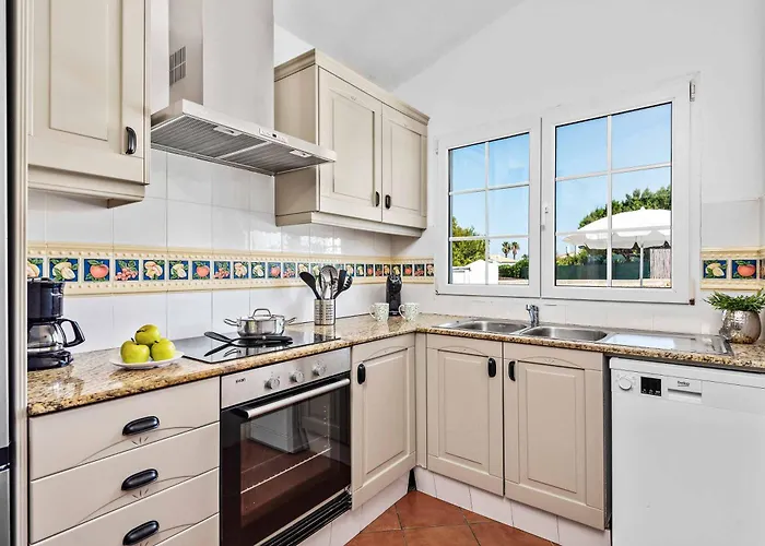 Son Tortuga קאלאן בוש